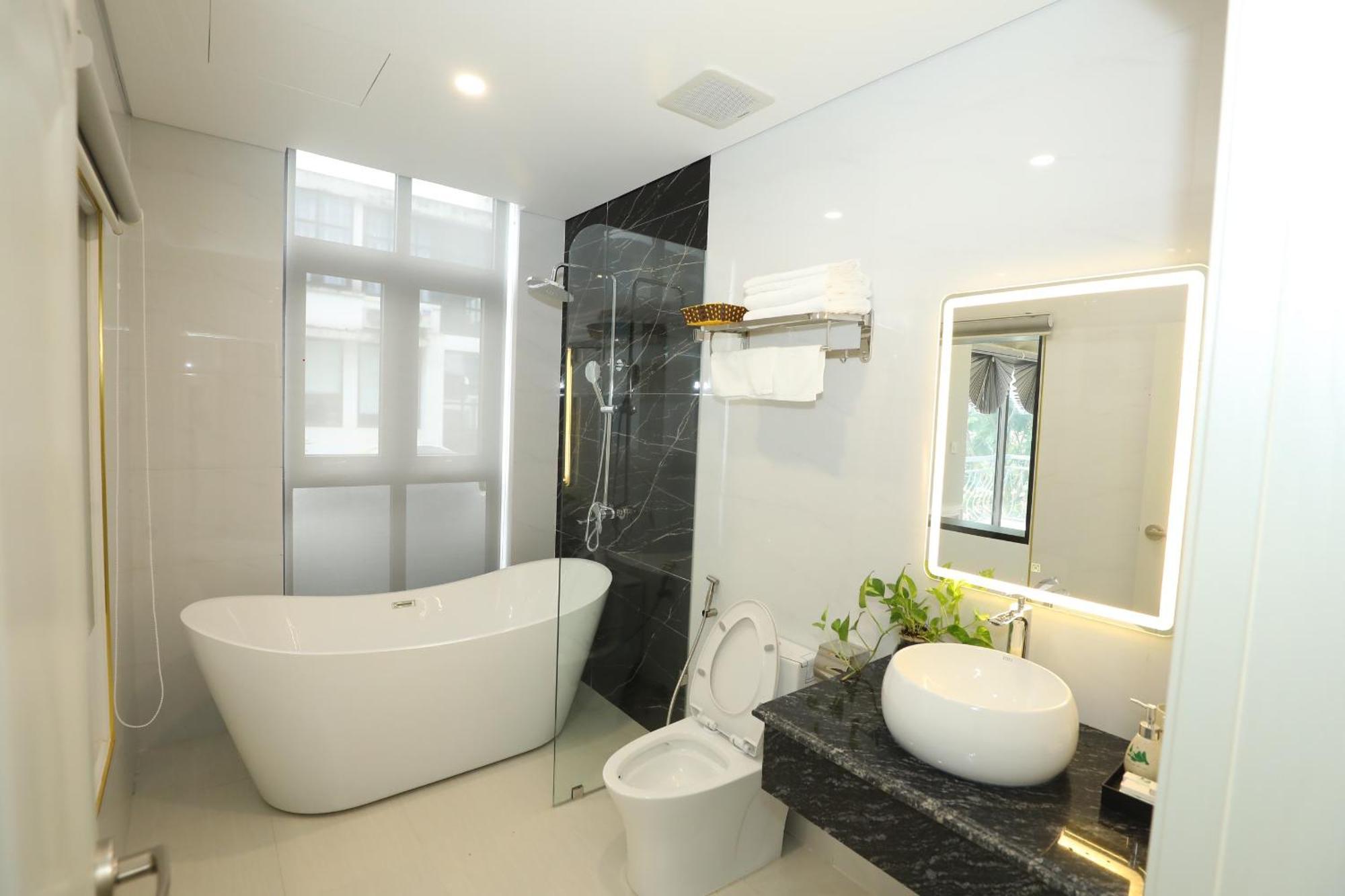 Vp Hotel Luxury Hanoi Exterior foto
